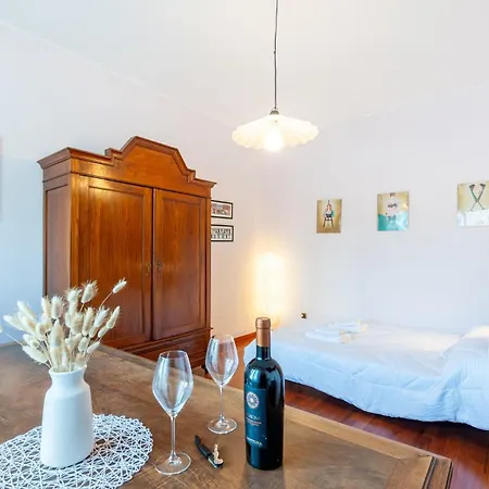 Guesthost - Cozy Near The Hospital * Parma