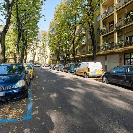 Guesthost - Cozy Near The Hospital Appartamento *