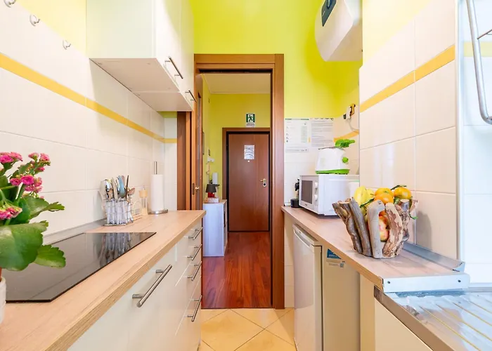 Cozy Near The Hospital Διαμέρισμα *