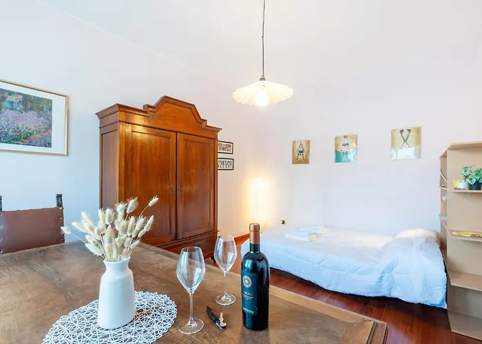 Guesthost - Cozy Near The Hospital * Parma